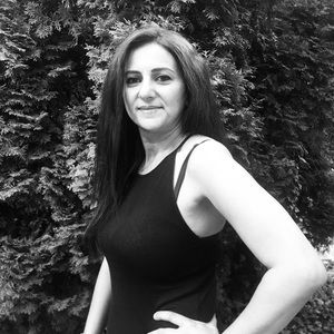 Meet your Posher, Phoebe